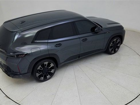 Used 2023 BMW XM image 88