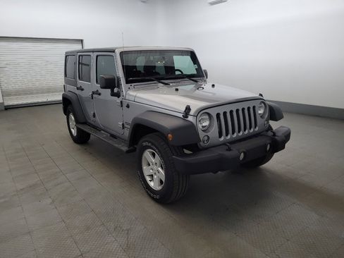 Used 2018 Jeep Wrangler Unlimited Sport S image 13