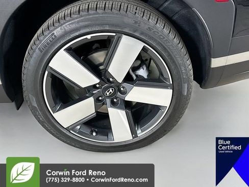 Used 2025 Hyundai Santa Fe Limited AWD/4WD image 37
