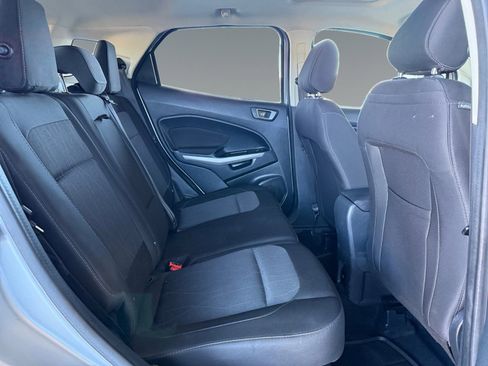 Used 2021 Ford EcoSport SE w/ SE Convenience Package image 18