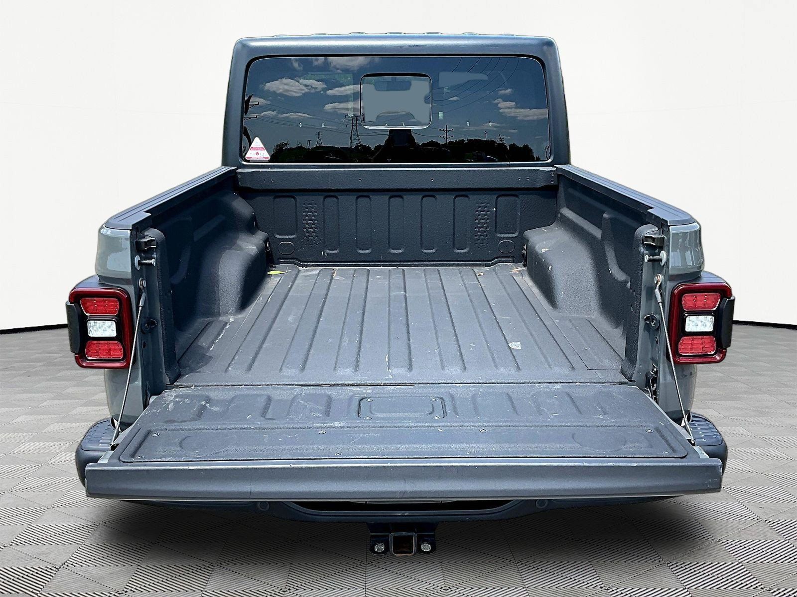 Used 2021 Jeep Gladiator Rubicon AWD/4WD image 7