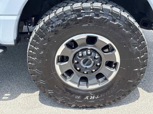 Used 2024 Ford F250 King Ranch w/ Tremor Off-Road Package AWD/4WD image 10
