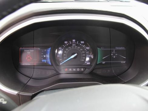 Used 2016 Ford Edge Titanium w/ Equipment Group 302A FWD image 22