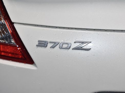Certified 2020 Nissan 370Z Touring Sport image 23