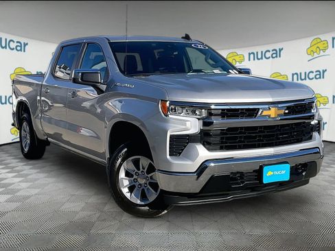 Used 2022 Chevrolet Silverado 1500 LT image 1