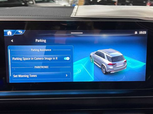 New 2025 Mercedes-Benz GLE 580 4MATIC image 32