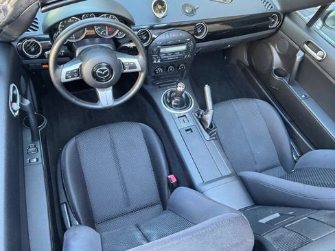 Used 2007 MAZDA MX-5 Miata Touring w/ Suspension Pkg RWD image 22