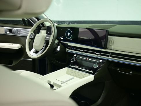 Used 2025 Hyundai Santa Fe Calligraphy image 67