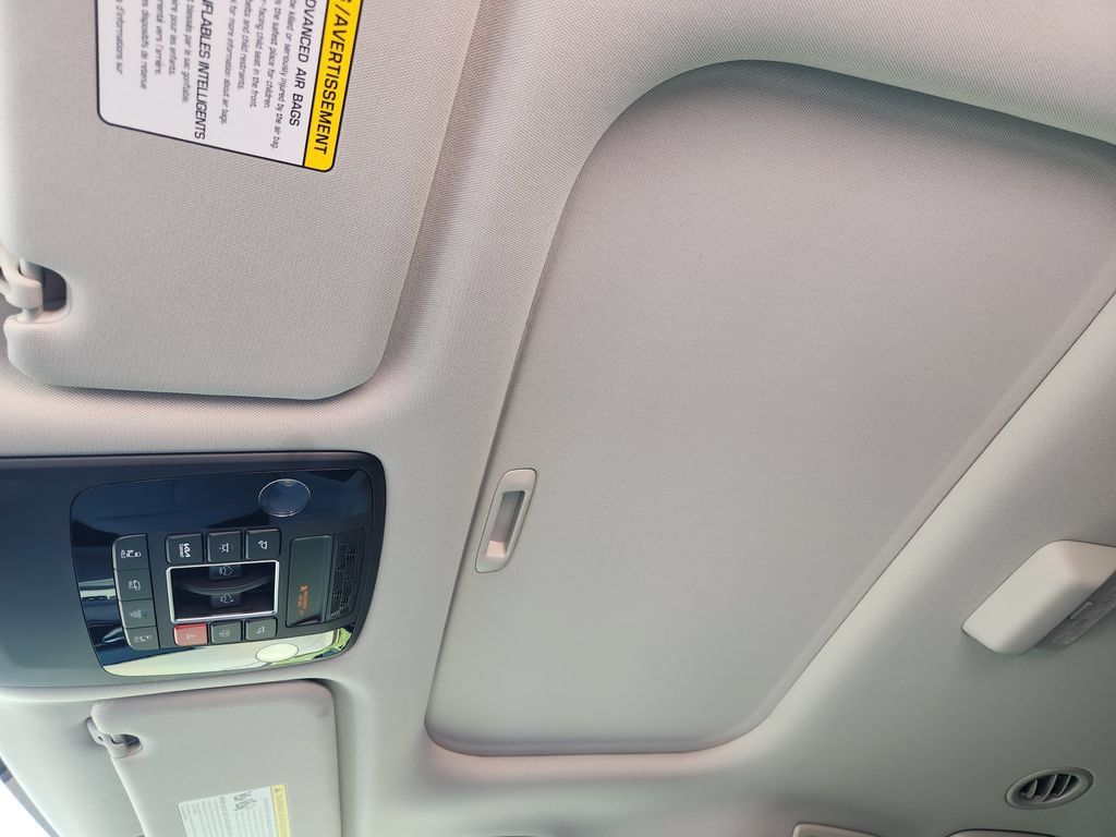 New 2027 Kia Carnival SX Prestige FWD image 17