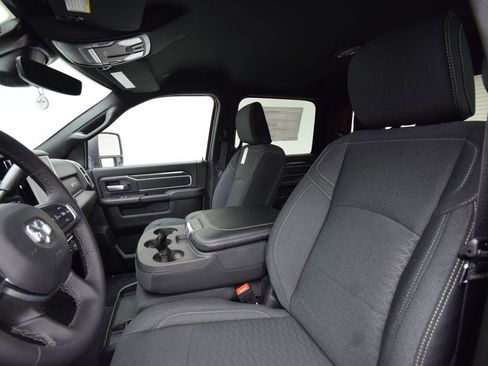 New 2026 RAM 2500 Big Horn image 33