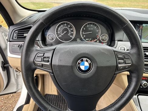 Used 2013 BMW 528i xDrive Sedan image 25