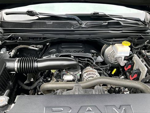 Used 2020 RAM 1500 Big Horn AWD/4WD image 11