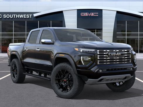 New 2026 GMC Canyon Denali w/ LPO, Denali Black Edition AWD/4WD image 7
