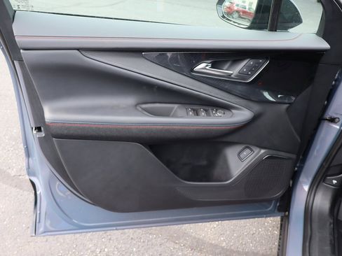 New 2025 Chevrolet Blazer EV RS image 3