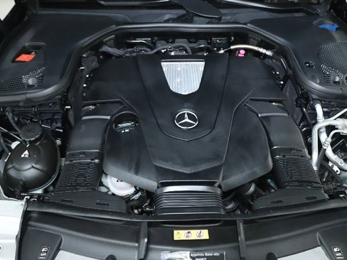 Used 2019 Mercedes-Benz E 450 4MATIC Coupe image 33