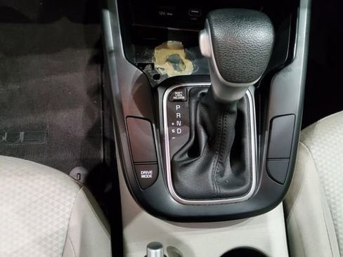 Used 2023 Kia Soul LX FWD image 23
