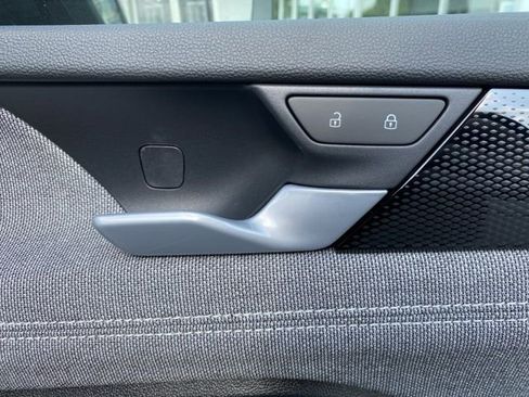 New 2025 Volkswagen Tiguan S AWD/4WD image 48