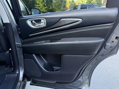 Used 2019 INFINITI QX60 Luxe image 24