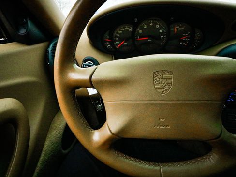 Used 1999 Porsche 911 GT3 RS image 19