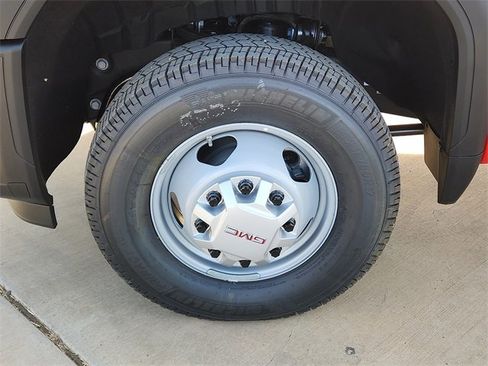 New 2026 GMC Sierra 3500 Pro image 7