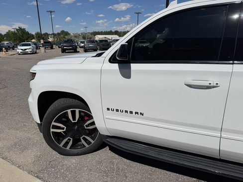 Used 2019 Chevrolet Suburban Premier AWD/4WD image 16