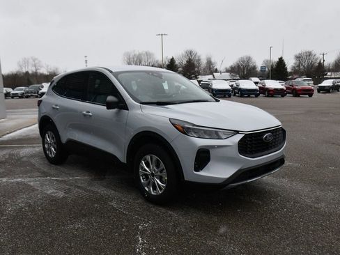 New 2026 Ford Escape Active w/ Cold Weather Package image 9