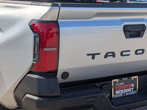 Used 2025 Toyota Tacoma 4x4 Double Cab Hybrid w/ Tow Tech Package image 8