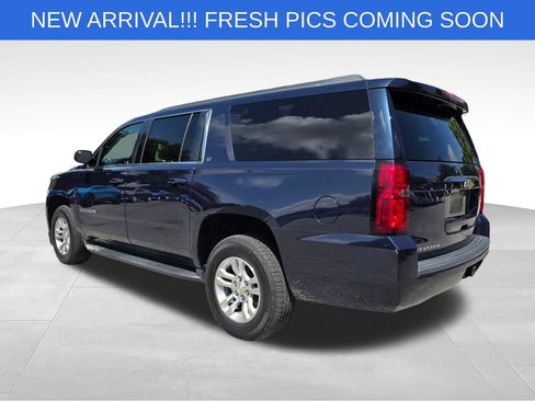 Used 2019 Chevrolet Suburban LT AWD/4WD image 5