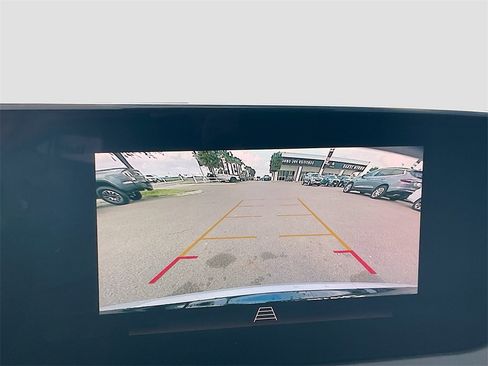 Used 2024 Buick Envista Sport Touring w/ Convenience I Package image 16