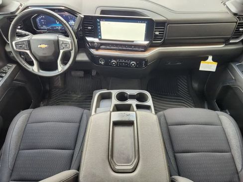 Used 2024 Chevrolet Silverado 1500 LT RWD image 27