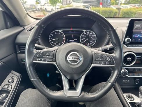 Used 2023 Nissan Sentra SV FWD image 15