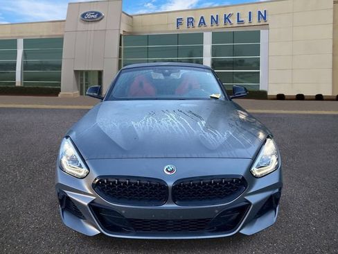 Used 2022 BMW Z4 M40i w/ Premium Package RWD image 2