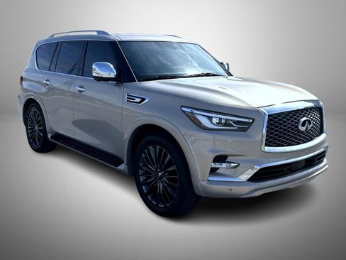 Used 2022 INFINITI QX80 Sensory w/ All-Season Package AWD/4WD image 3