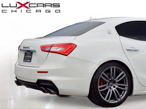 Used 2018 Maserati Ghibli S GranSport Q4 AWD/4WD image 12
