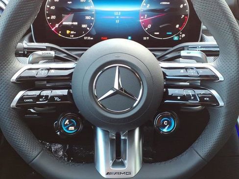 New 2026 Mercedes-Benz C 43 AMG 4MATIC Sedan image 9
