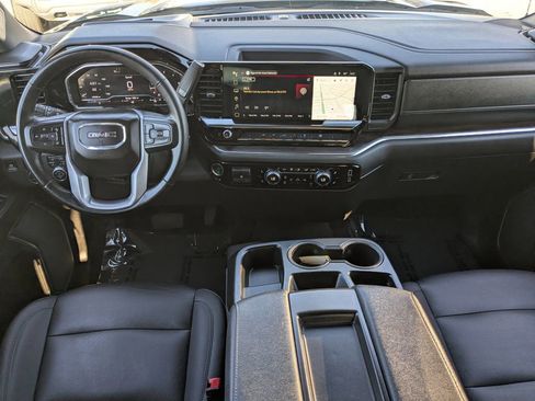 Used 2025 GMC Sierra 1500 SLT image 13