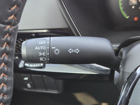 Used 2024 Honda CR-V Sport Touring image 18