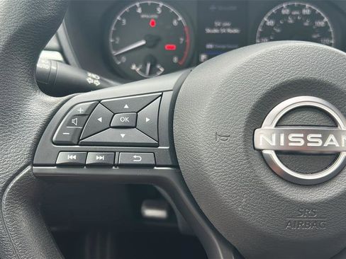 Used 2025 Nissan Altima 2.5 S FWD image 25