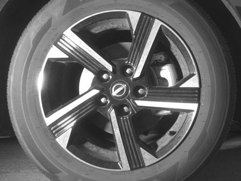 Used 2025 Nissan Sentra SV FWD image 13