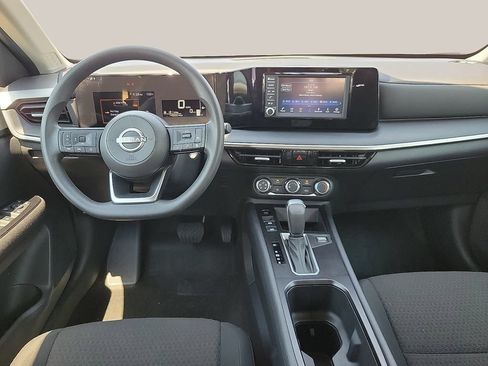 Used 2025 Nissan Kicks S AWD/4WD image 9