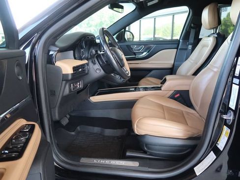 Used 2020 Lincoln Corsair Reserve AWD/4WD image 10