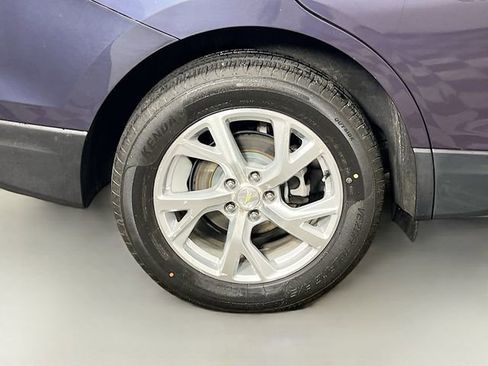 Used 2018 Chevrolet Equinox Premier image 36