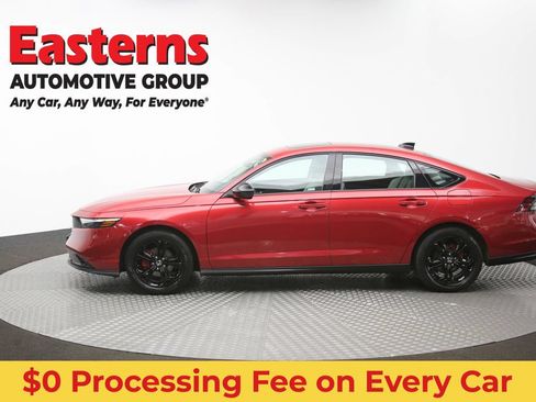 Used 2025 Honda Accord SE image 59