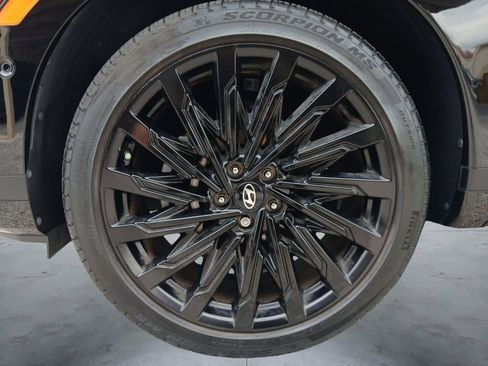 Used 2024 Hyundai Santa Fe Calligraphy FWD image 14
