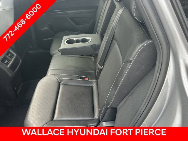 Used 2020 Volkswagen Atlas Cross Sport SE w/ Panoramic Sunroof Package FWD image 16