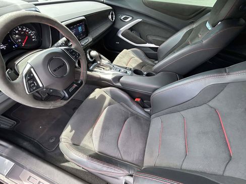 Used 2023 Chevrolet Camaro ZL1 RWD image 10