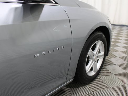 Used 2023 Chevrolet Malibu LS FWD image 27