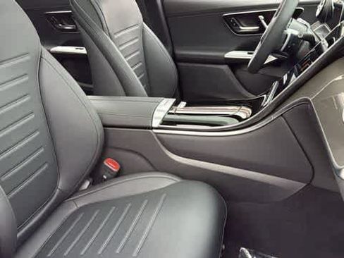Certified 2026 Mercedes-Benz GLC 350e 4MATIC image 35