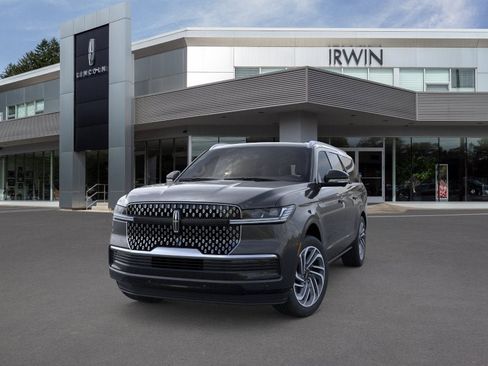New 2026 Lincoln Navigator L Reserve AWD/4WD image 2