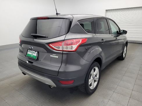 Used 2016 Ford Escape SE image 9